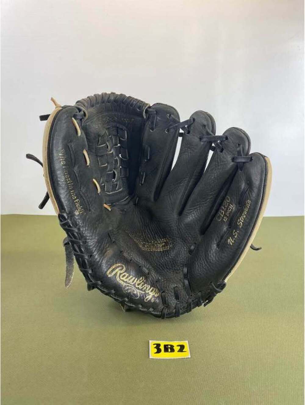 Rawlings CB120 12 Inch Baseball Glove